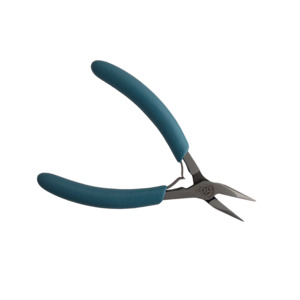 Swanstrom 221 Long Nose Plier Serrated Jaw 4"